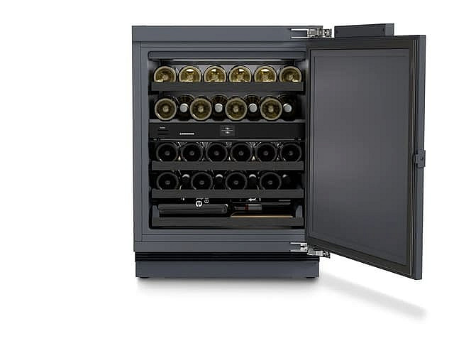 Liebherr UWpri 3672 Вмещает до 32 бутылок